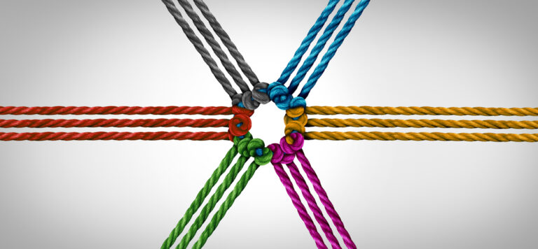 ropes connecting to a center point
