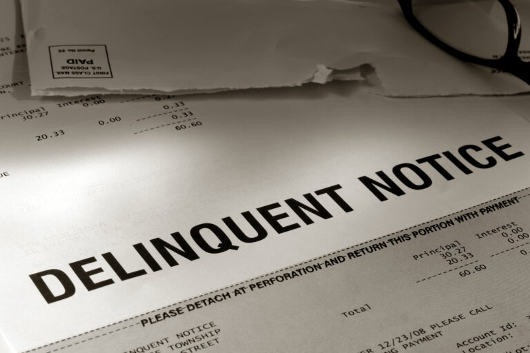 past due notice of delinquent account on paper